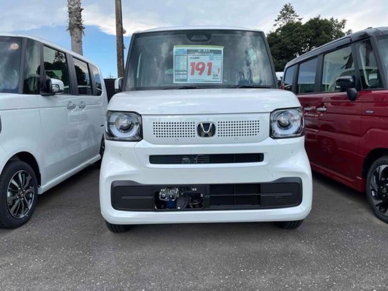 N BOX