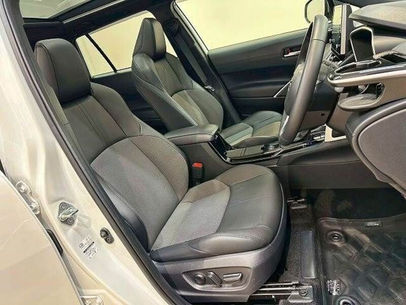 COROLLA CROSS