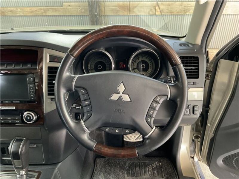 PAJERO