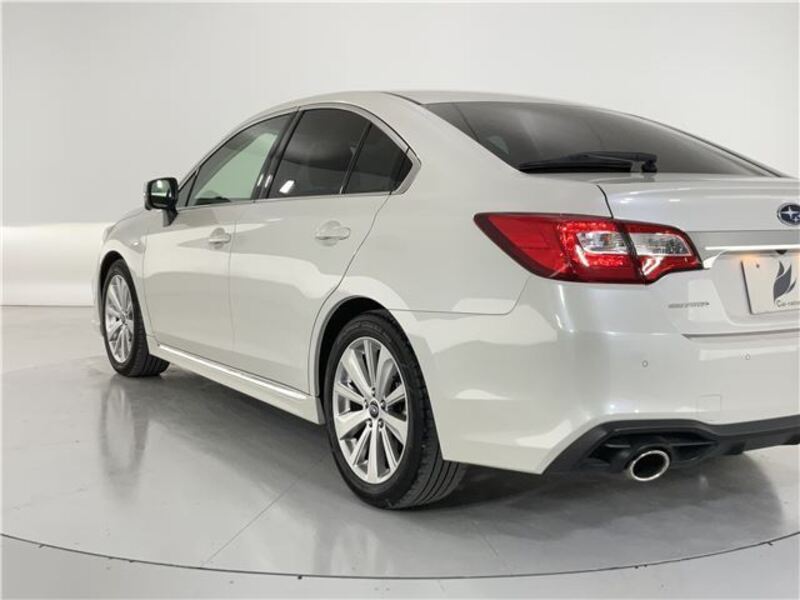 LEGACY B4