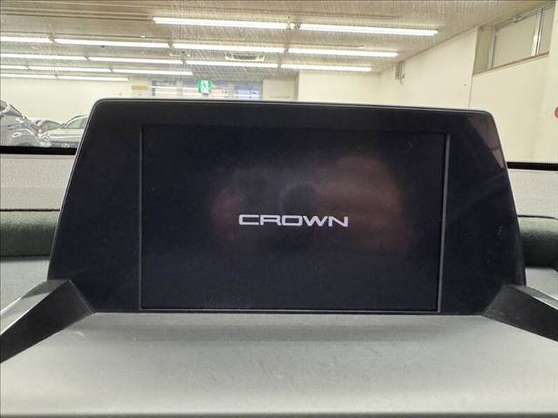 CROWN