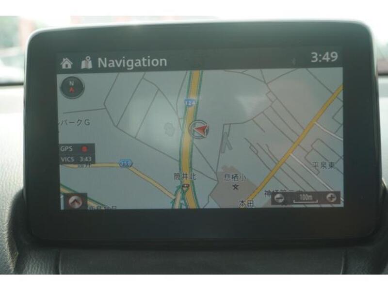 MAZDA2