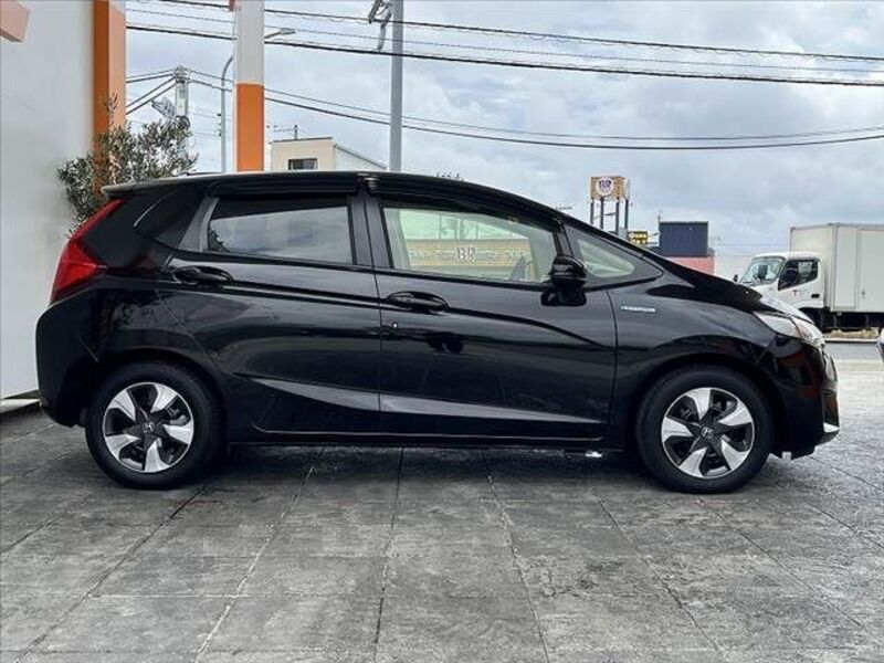 FIT HYBRID