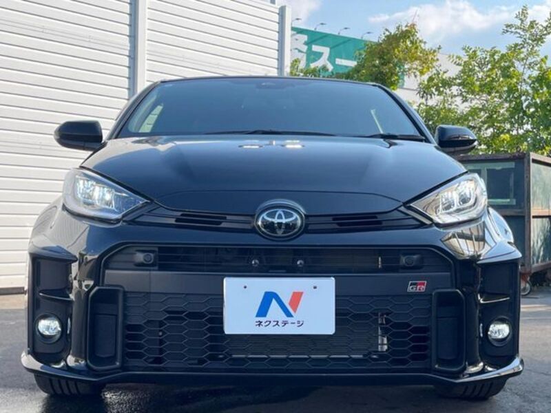 GR YARIS