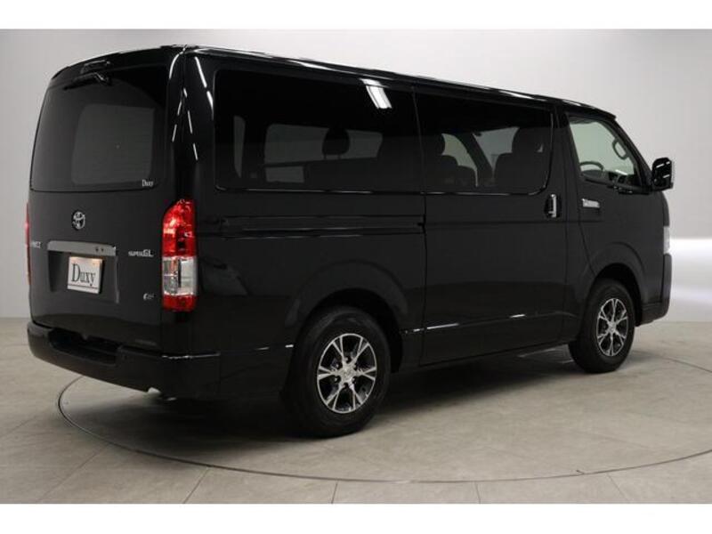 HIACE VAN
