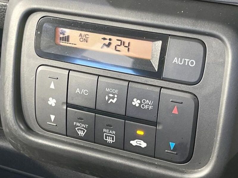 N-VAN