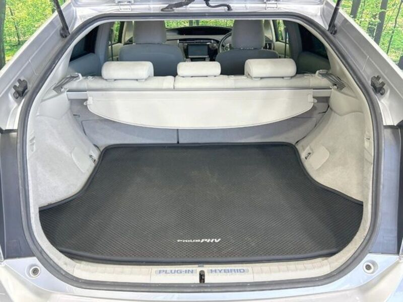 PRIUS PHV