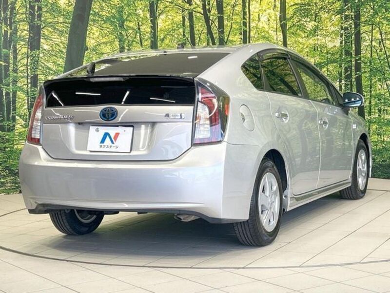 PRIUS PHV