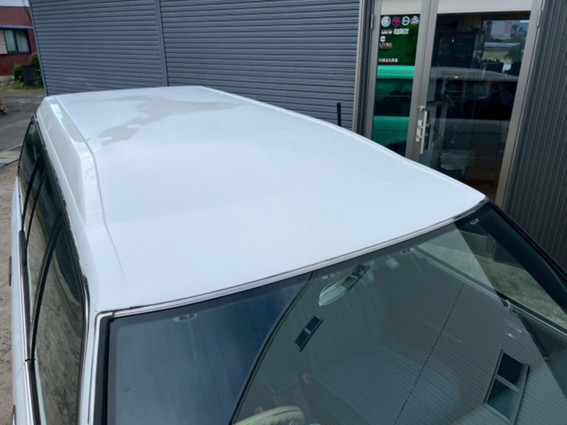 CROWN VAN