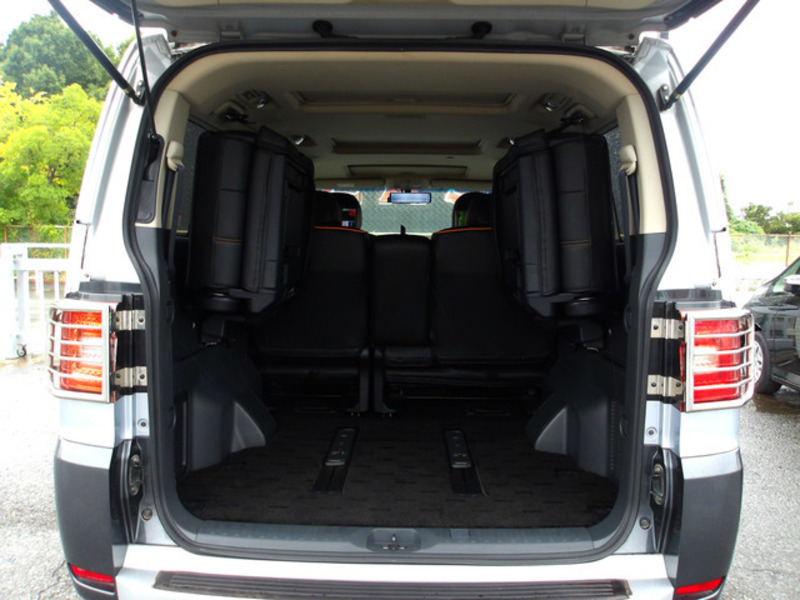 DELICA D5