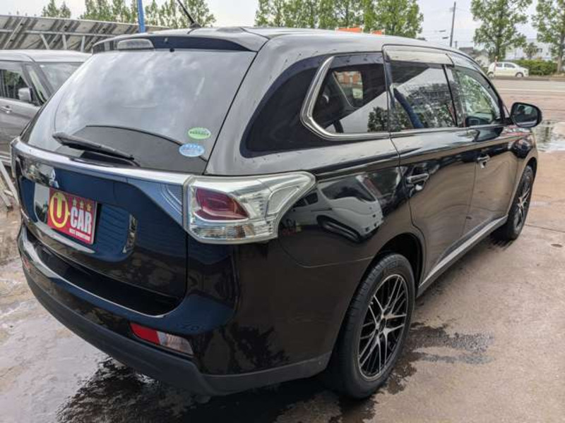 OUTLANDER