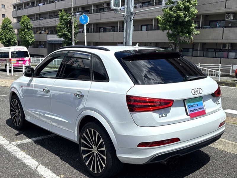 Q3