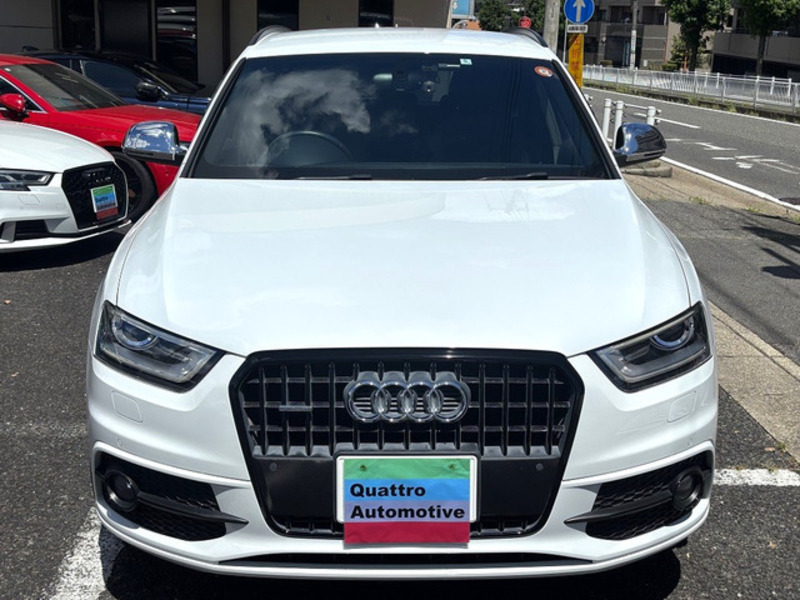 Q3
