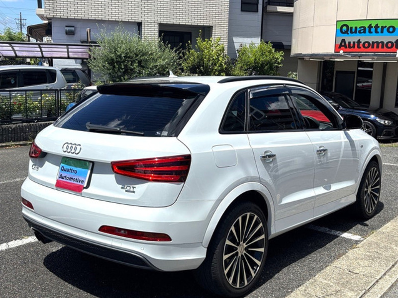 Q3