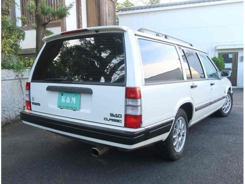 940 ESTATE
