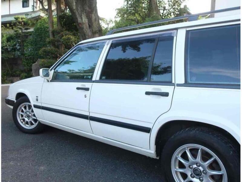 940 ESTATE