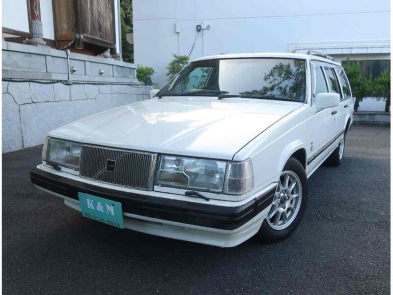 VOLVO 940 ESTATE