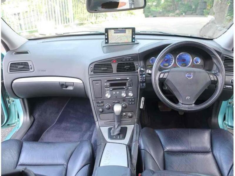 V70