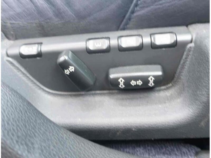 V70