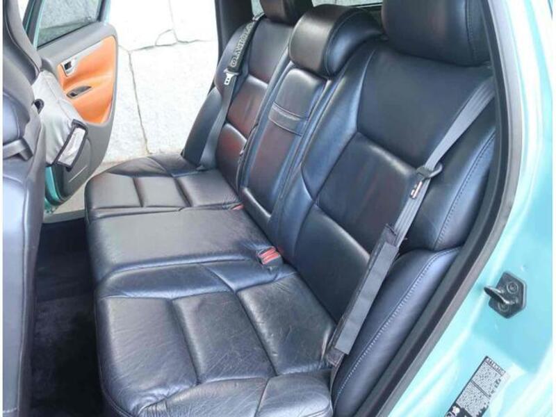 V70