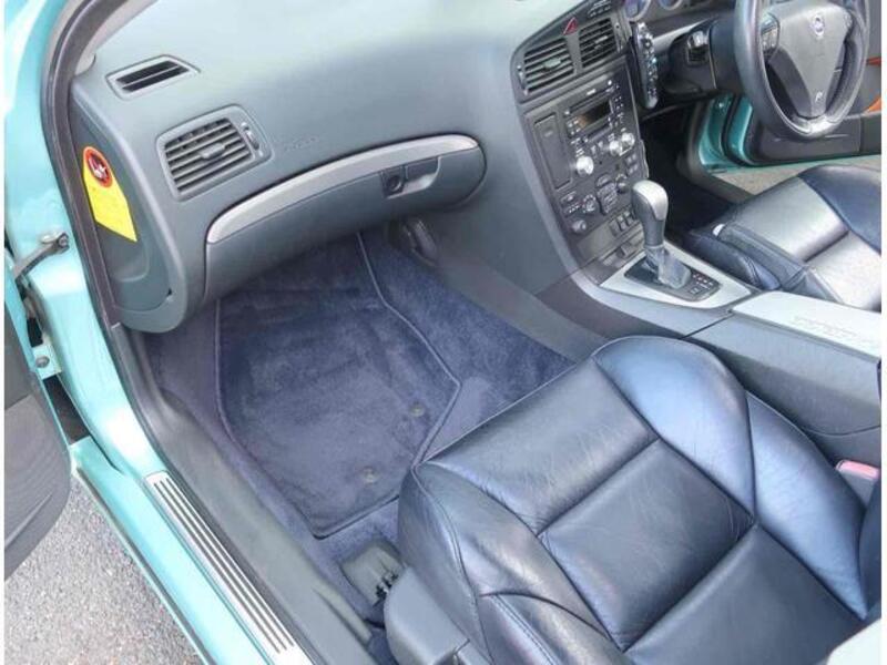 V70
