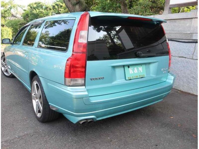 V70