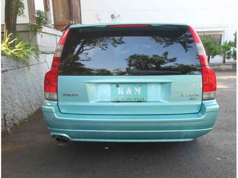 V70