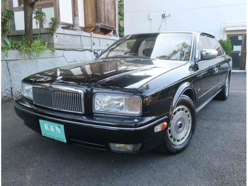 NISSAN PRESIDENT