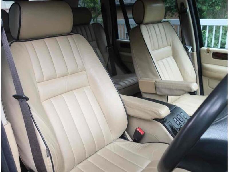 RANGE ROVER