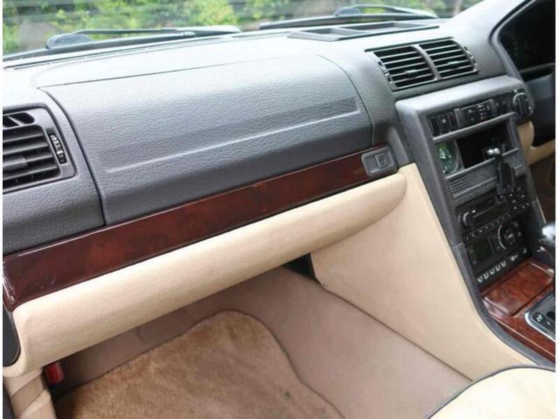 RANGE ROVER