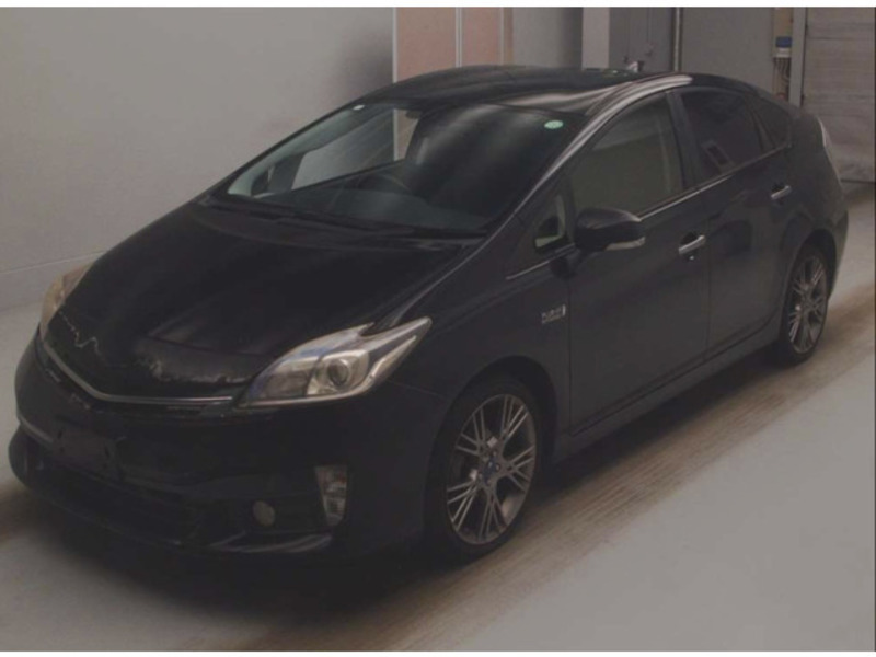 PRIUS PHV
