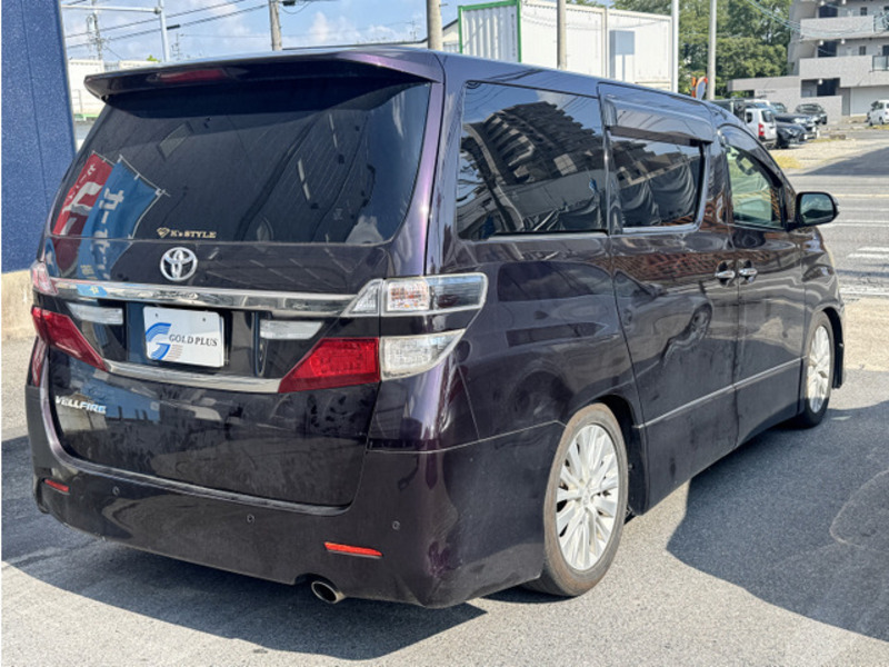 VELLFIRE