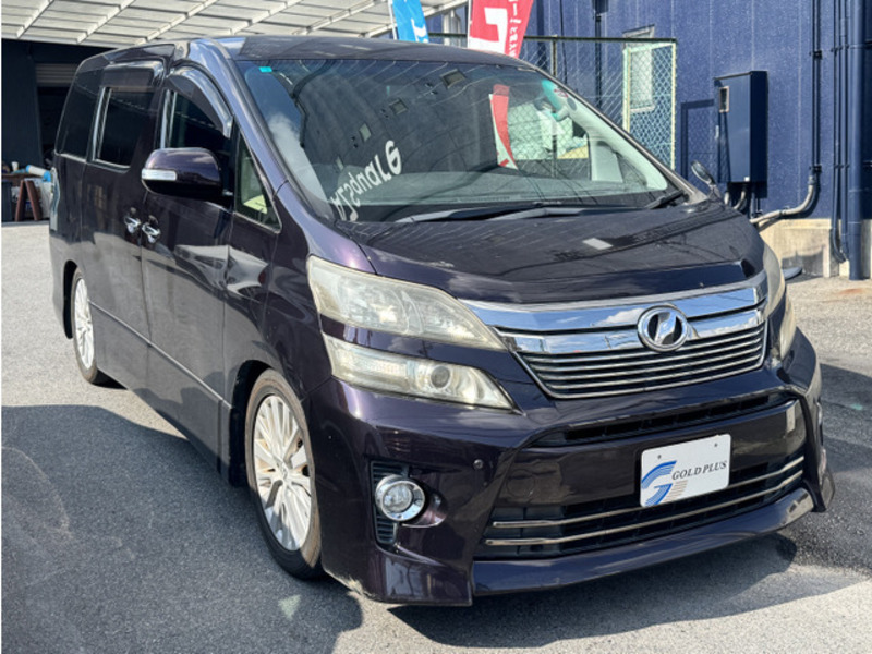 TOYOTA VELLFIRE