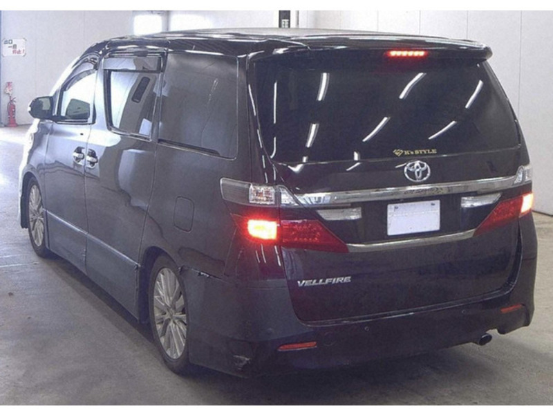 VELLFIRE