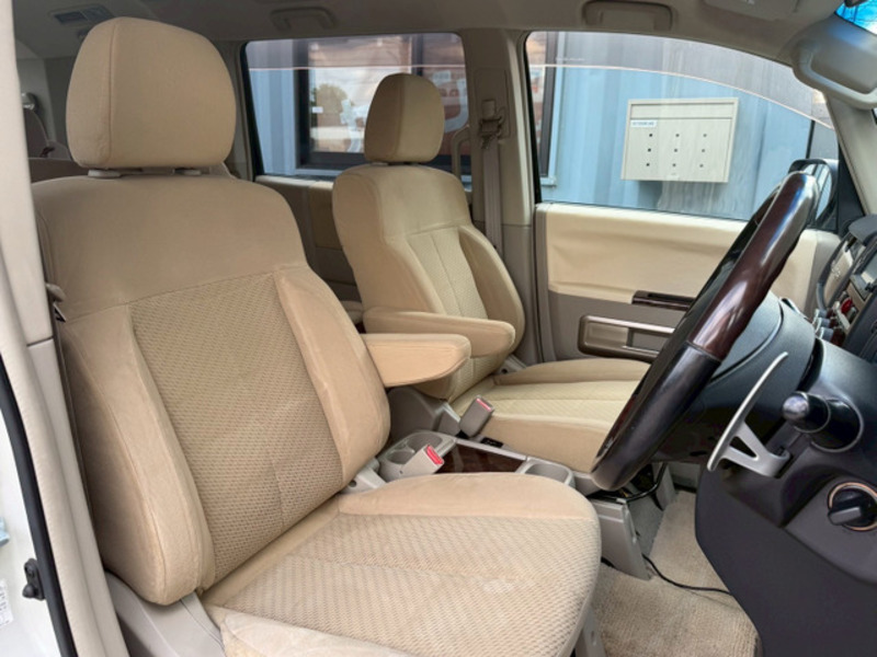 DELICA D5