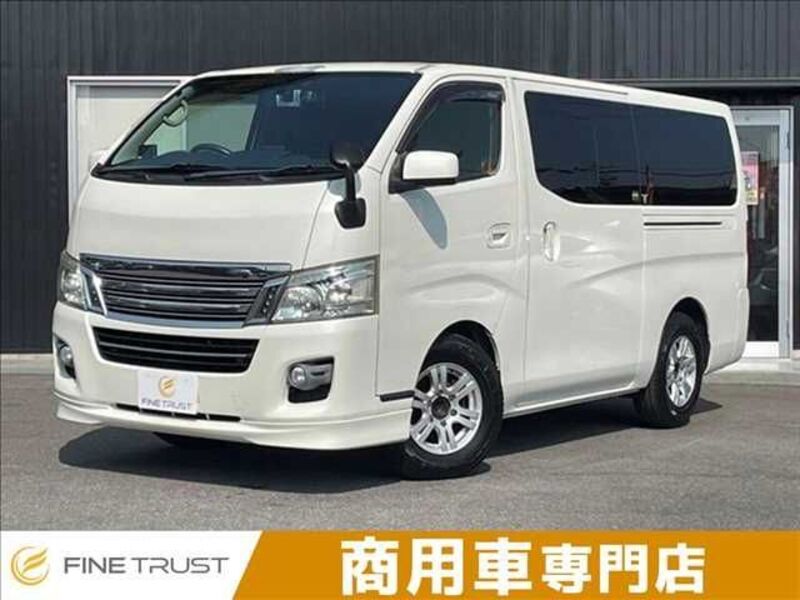 NV350 CARAVAN-0