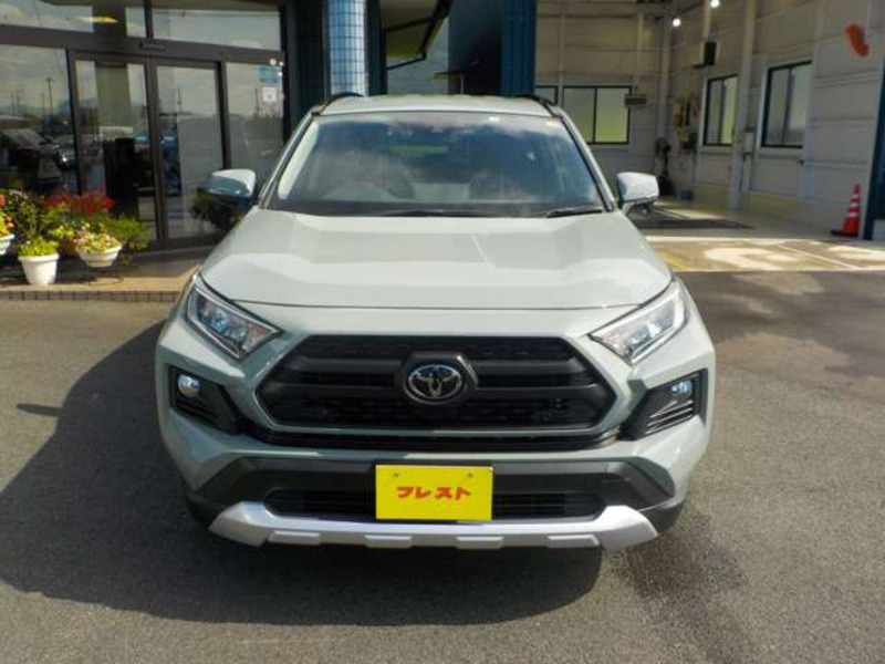 RAV4