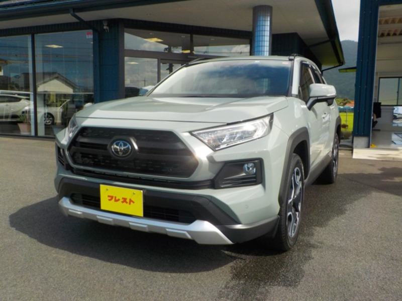 TOYOTA RAV4