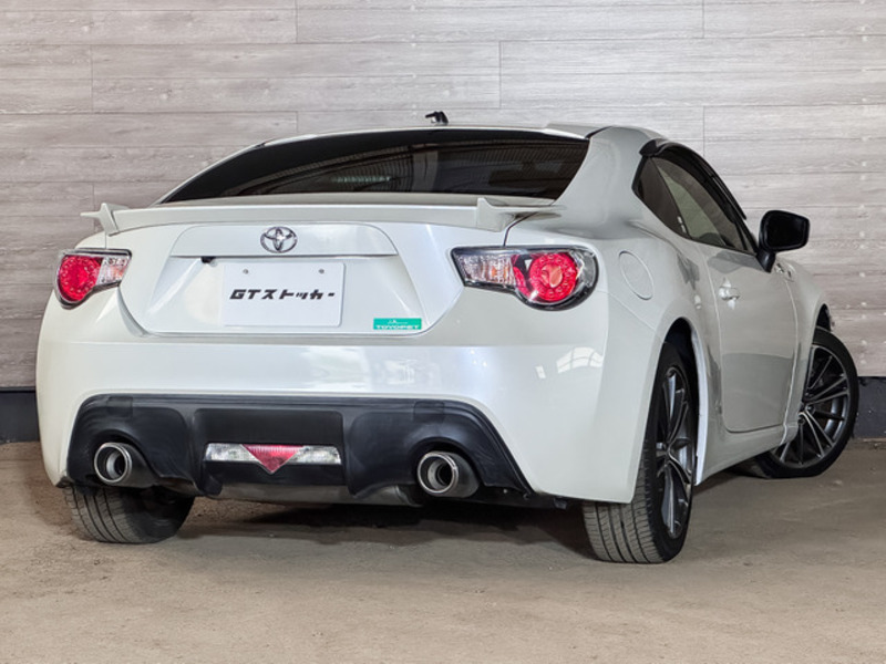 86