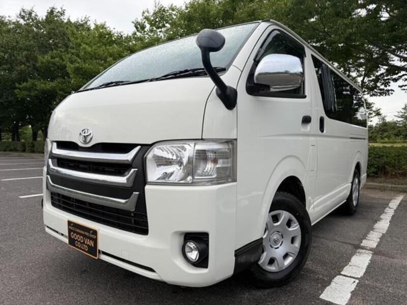 HIACE VAN