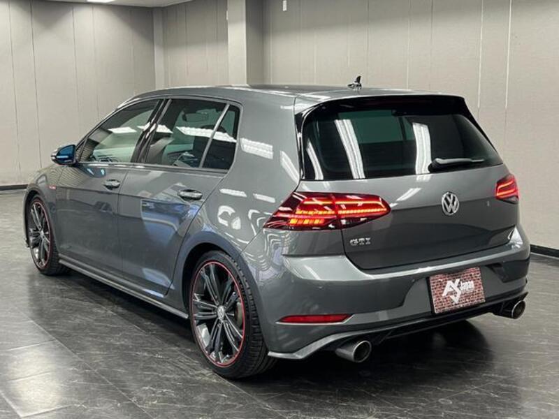 GOLF GTI