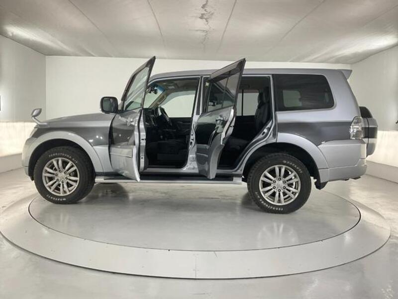 PAJERO