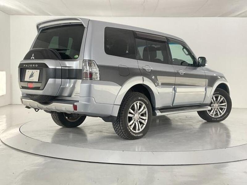 PAJERO