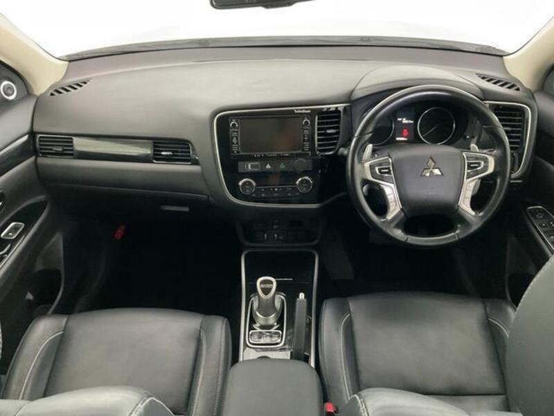 OUTLANDER PHEV
