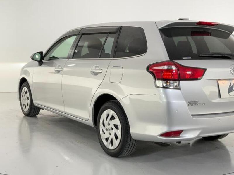 COROLLA FIELDER