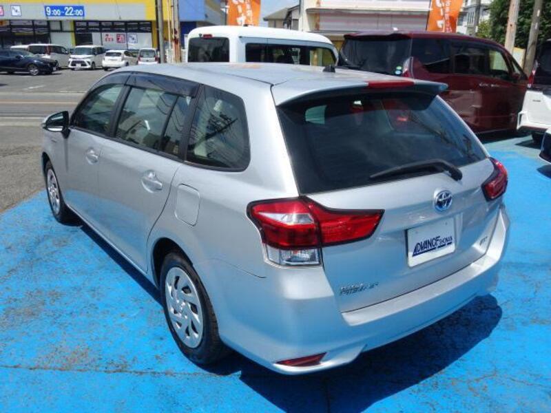 COROLLA FIELDER