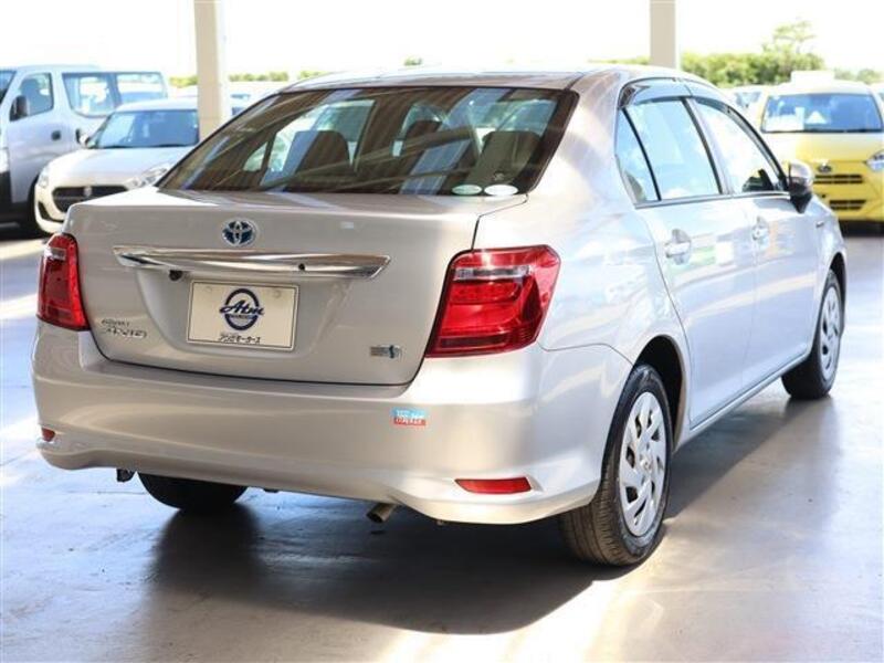 COROLLA AXIO