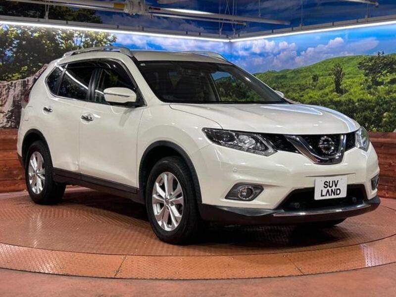 X-TRAIL