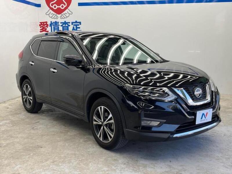 X-TRAIL