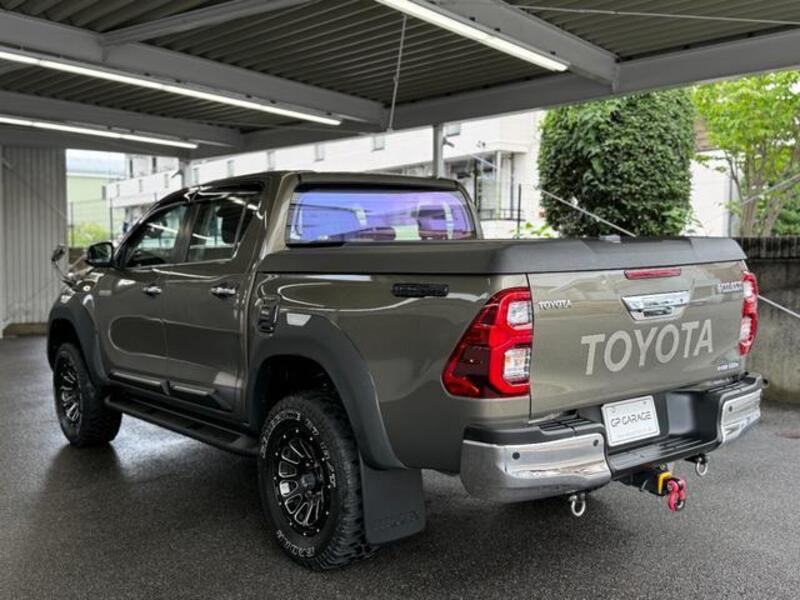 HILUX